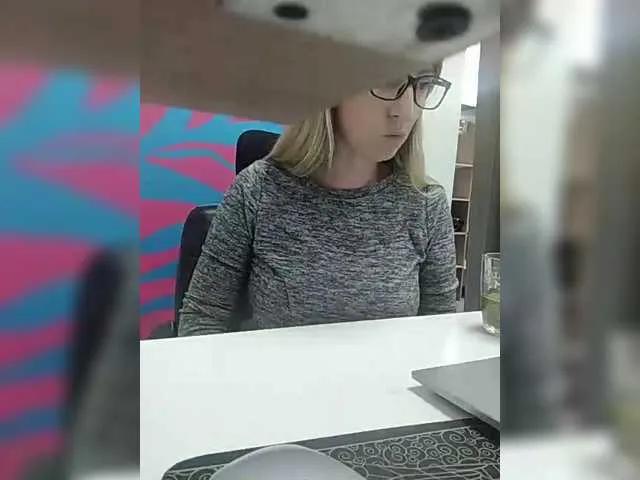 Freechat Angelinamik on BongaCams