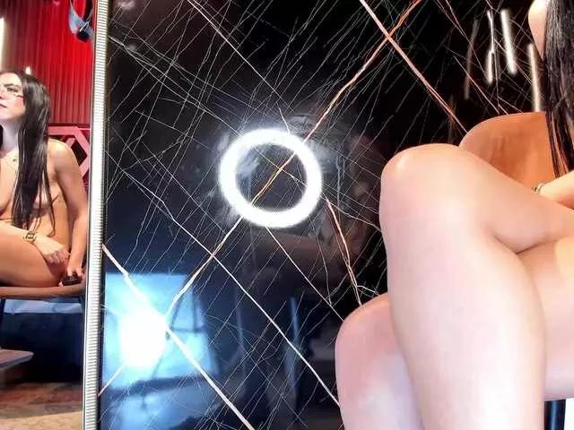 Offline AntonellaRussel on BongaCams