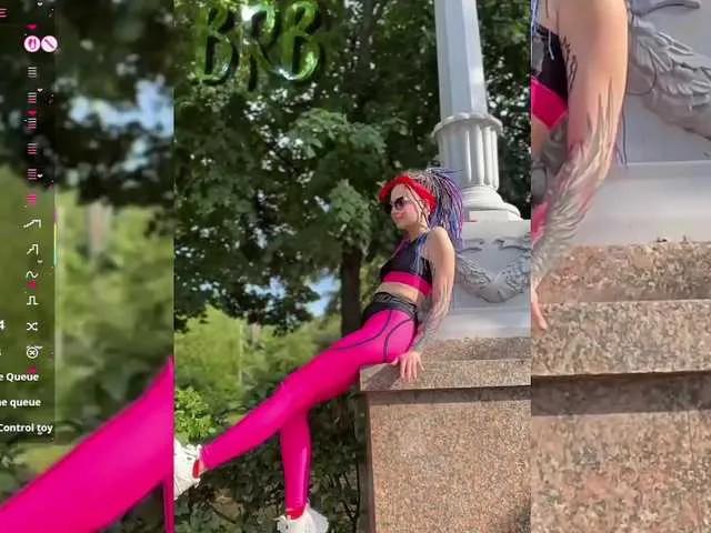 Freechat Anuskatz on BongaCams