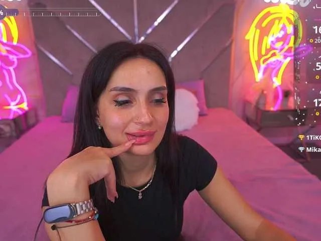 AnzhyTeqila on BongaCams