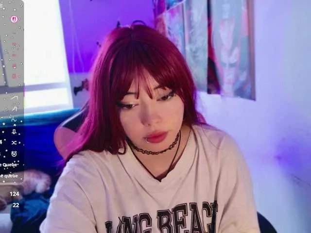 Offline arieyaraa on BongaCams
