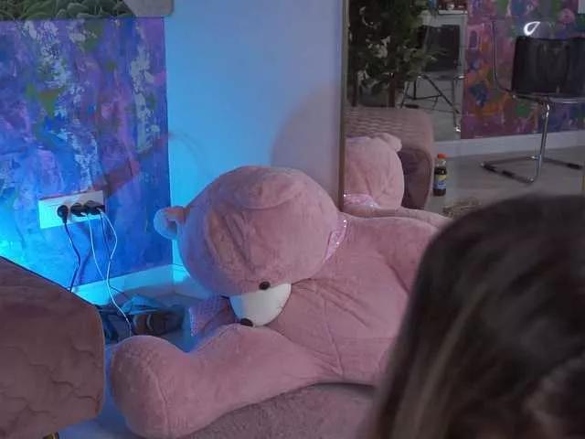 Freechat AshaYuva on BongaCams