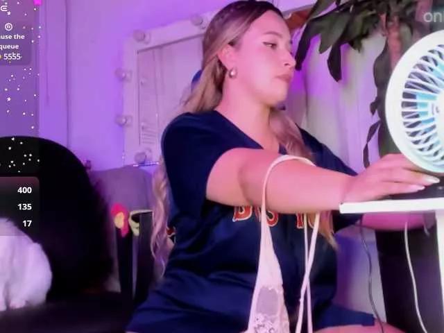 asscutebig on BongaCams 