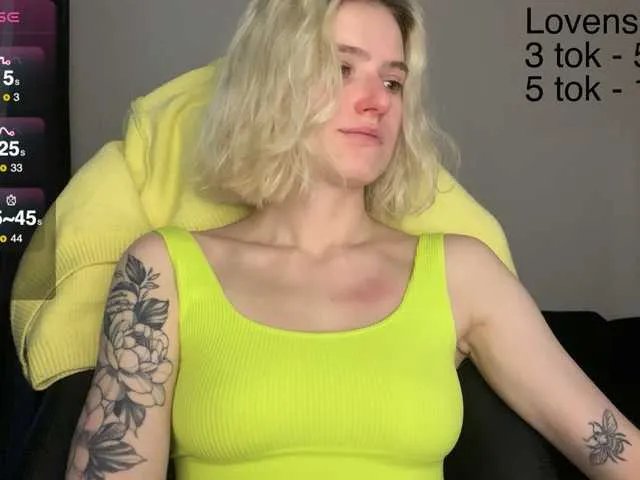 Freechat Asya-baby on BongaCams