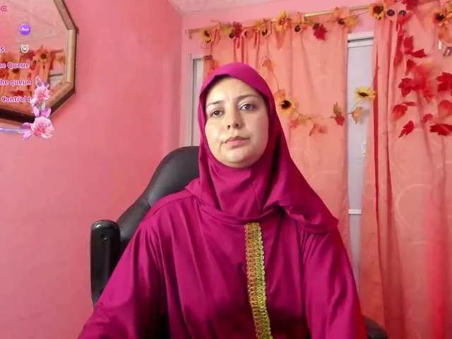 Freechat BadraSaadi on BongaCams