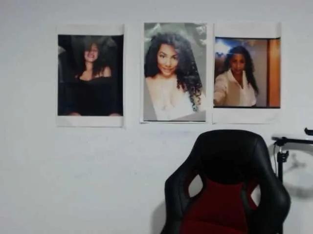 Freechat Bellacrespa on BongaCams