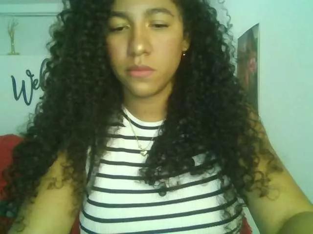 Freechat Bellacrespa on BongaCams