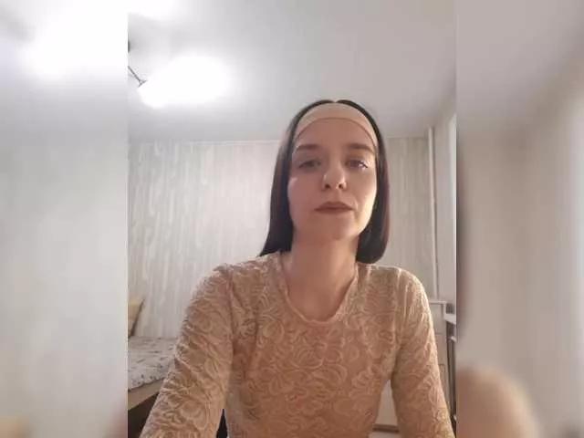 BellaTasty on BongaCams