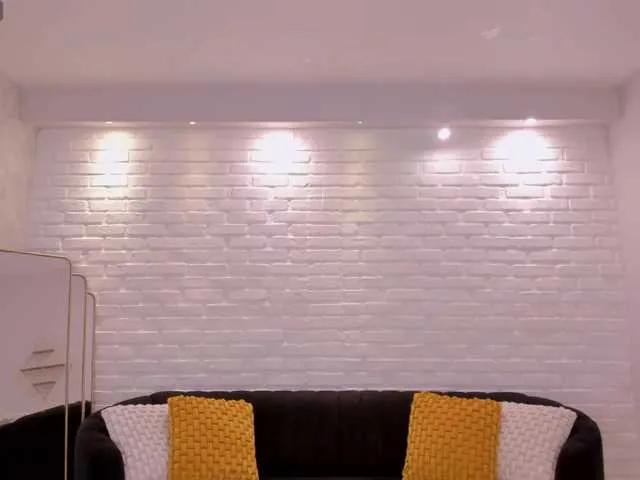 Offline BiancaPierce on BongaCams