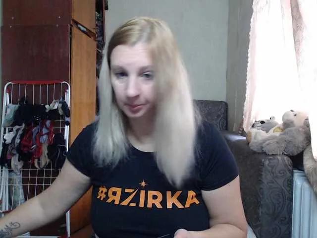 BustyBlondy on BongaCams