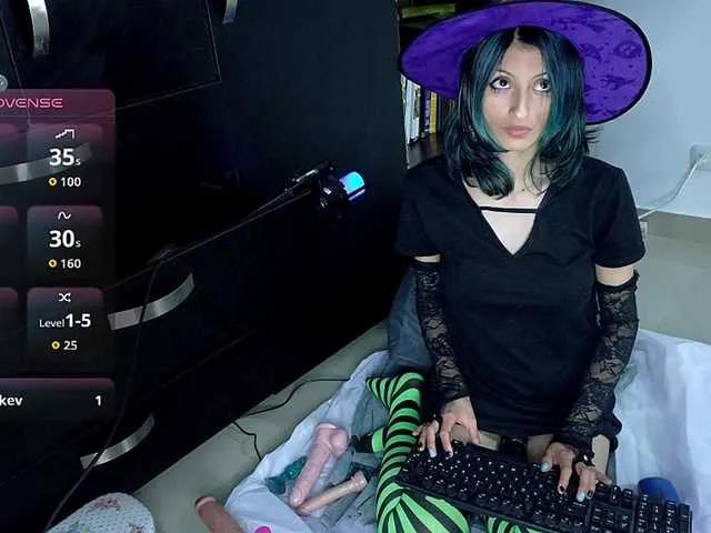 Offline Camila05torres on BongaCams