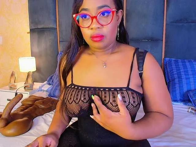 Offline CaseyMoons on BongaCams