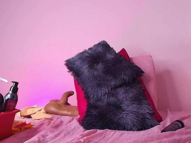 celeste-mrg on BongaCams 