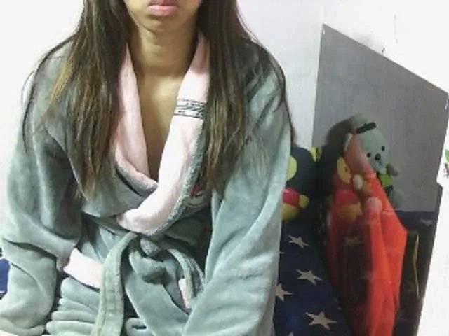 Freechat Clarasexy on BongaCams