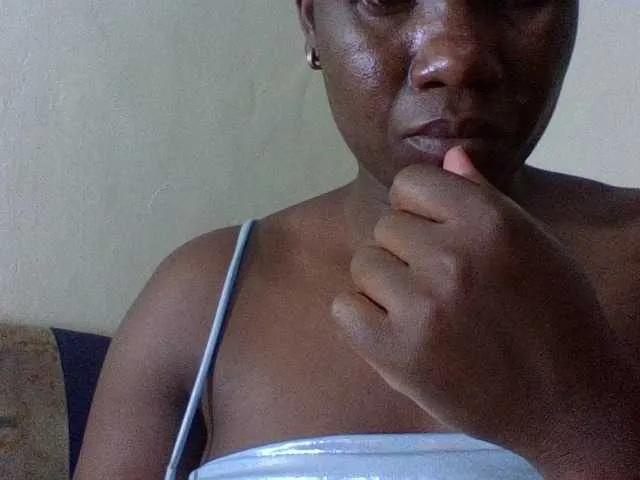 BongaCams Creamier25 is Freechat Creamier25 — sweet and romantic words