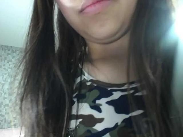 Offline CrisstalPink on BongaCams