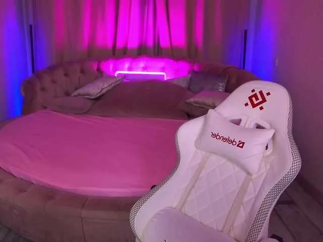 CrystalBarbie on BongaCams