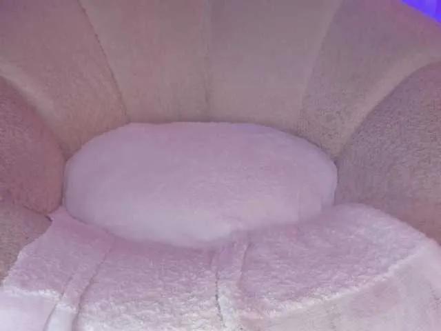 Offline cutte-hanna18 on BongaCams