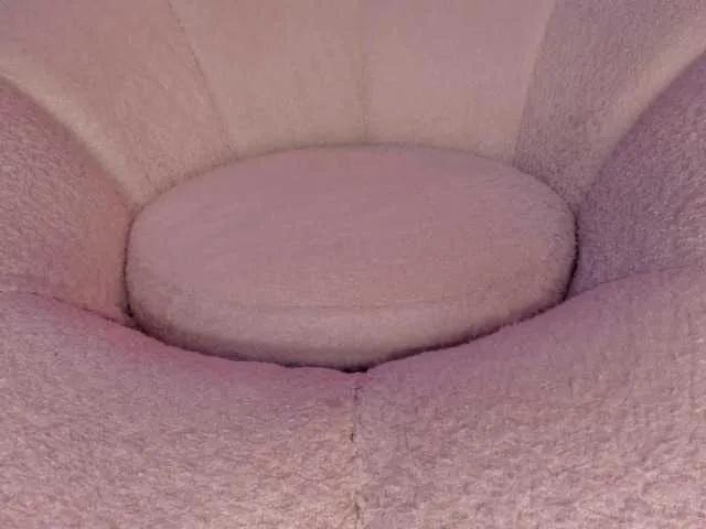 Offline cutte-hanna18 on BongaCams