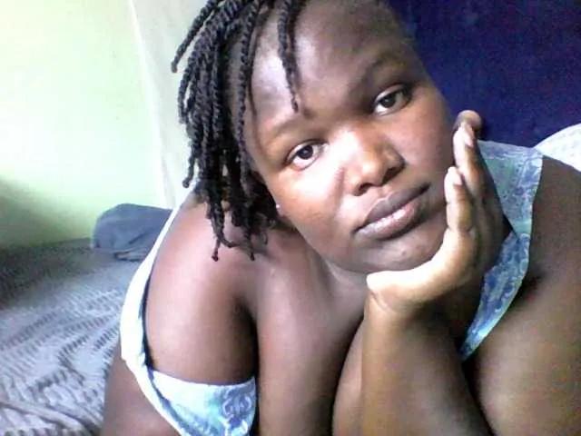 Daddiesgirl1 on BongaCams