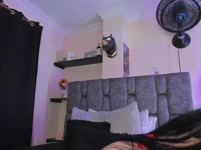 Offline Danielasexya on BongaCams