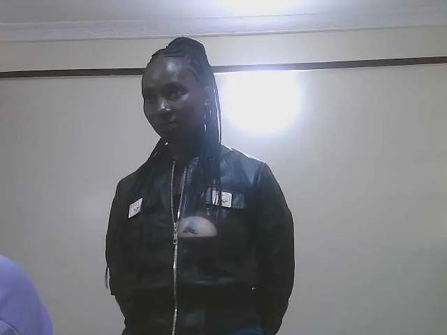 Offline Dark-chocolate001 on BongaCams