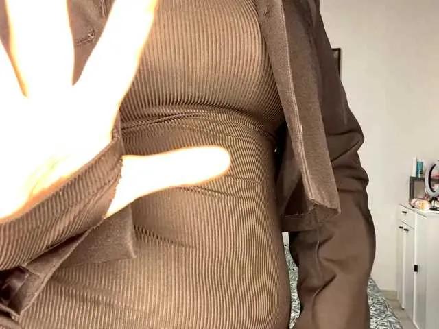 Offline DomoniqueEdnie on BongaCams