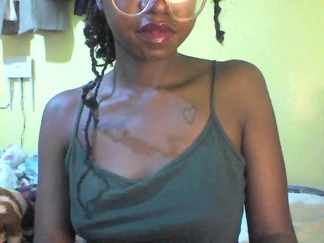 Freechat Ebonymuse on BongaCams