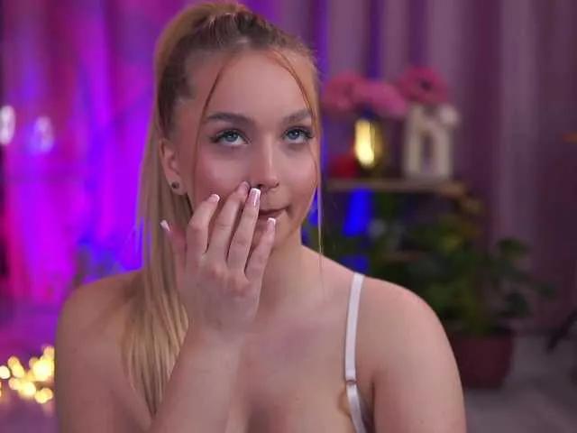 ElyssawetXX — Being called your good girl... feeling wanted... soft dirty talk in my ear... when someone takes their time teasing me until I start melting and can't hide how wet I'm getting