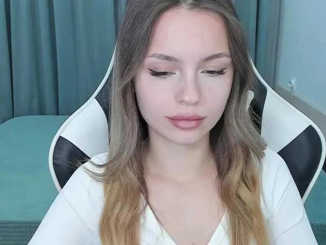 Freechat EmilySkout on BongaCams