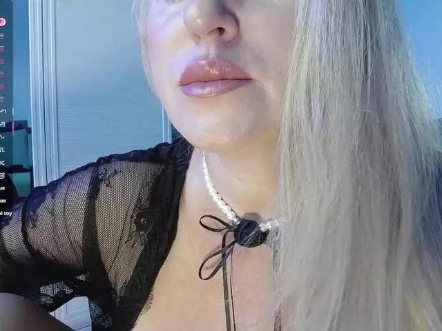 Freechat EvelynDreamy on BongaCams