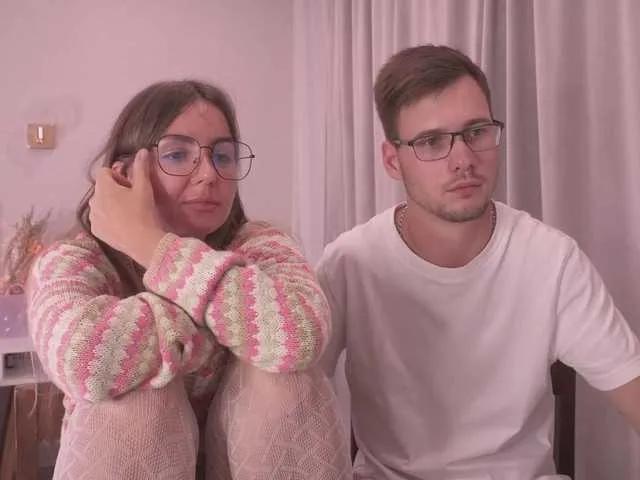 Offline FluffyHat on BongaCams