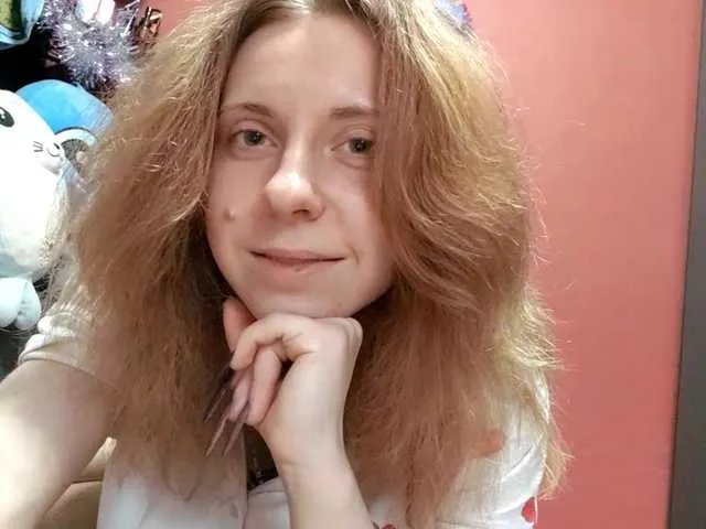 FredBurde — I'm Alisa! First day here! Its new for me everything but i hope i will get it! skinny 18 teen new