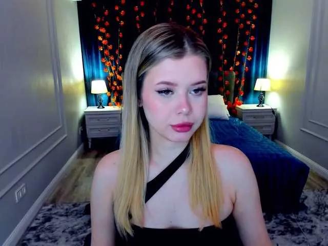 Offline GlamorousGirl on BongaCams