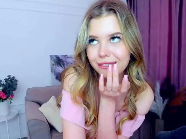 Offline GlamorousGirl on BongaCams