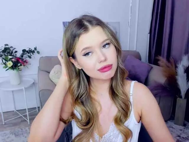 Offline GlamorousGirl on BongaCams
