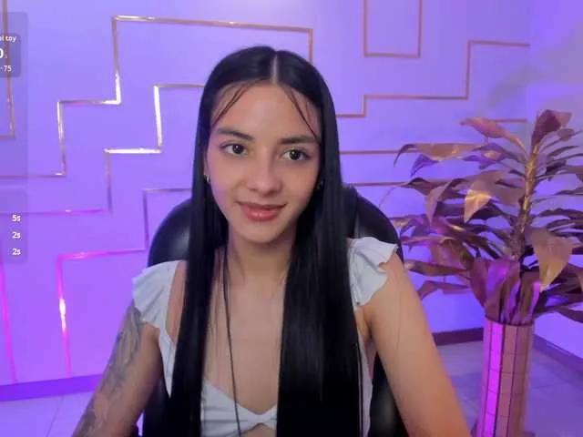 Freechat HannahJames on BongaCams