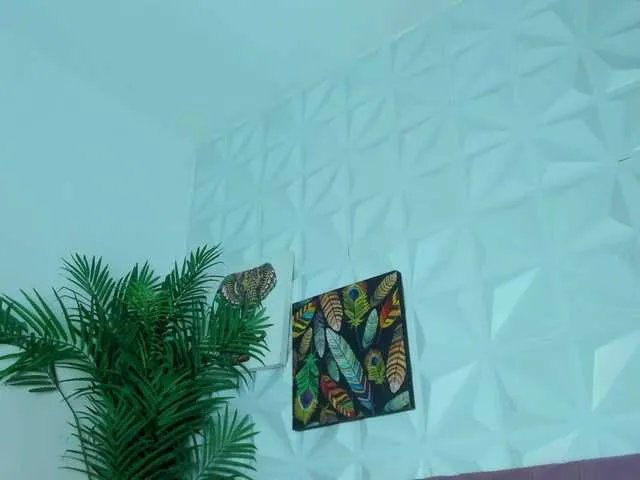 Offline Hellen-Sky on BongaCams