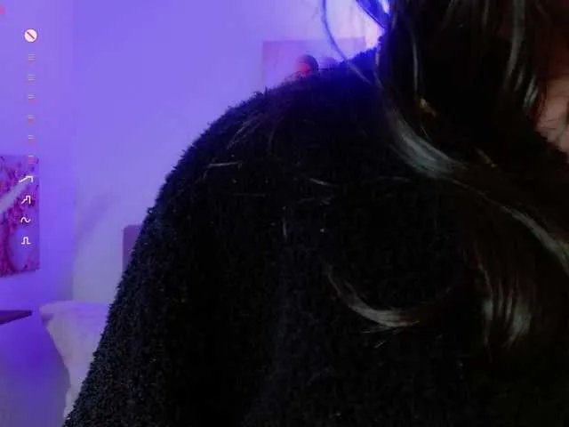 Hellen-star on BongaCams