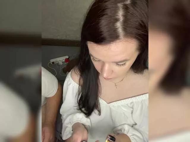 Freechat HellMor on BongaCams