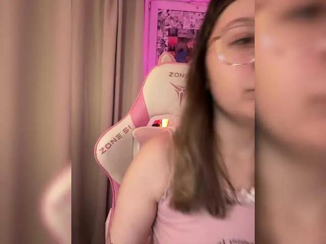 henby-streams on BongaCams