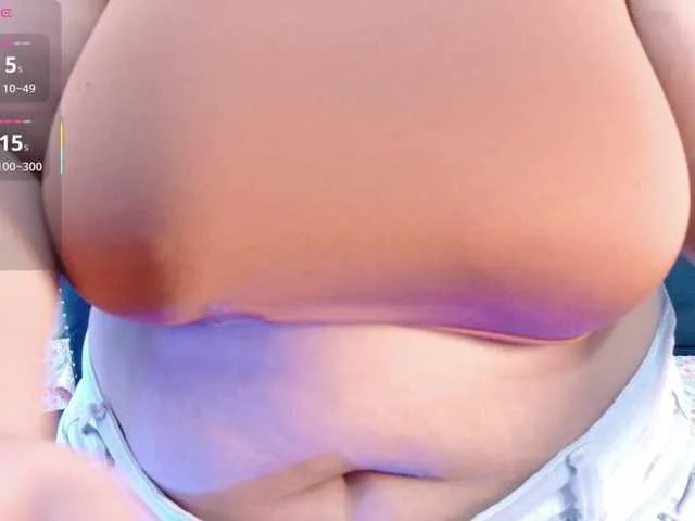 hotkittyebony on BongaCams