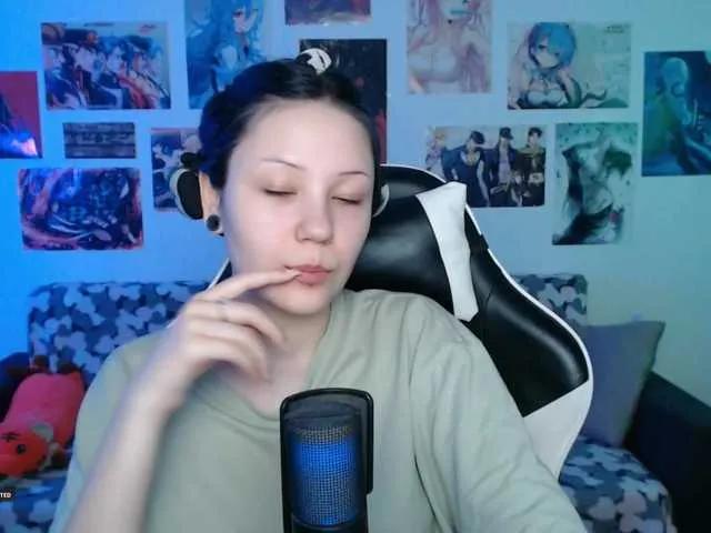 Hugo-Min on BongaCams