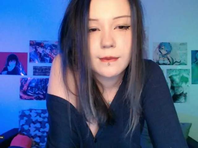 Hugo-Min on BongaCams