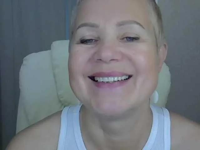 Freechat IFannyLove on BongaCams