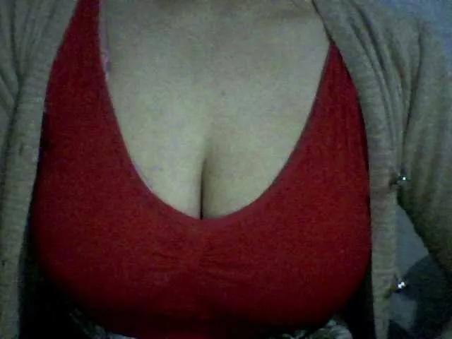 Offline indiagirl50 on BongaCams