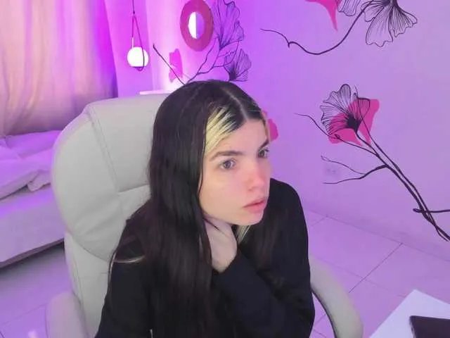 Offline Isabela-Fiorelli on BongaCams