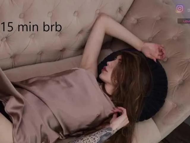 Freechat IzabellaOne on BongaCams