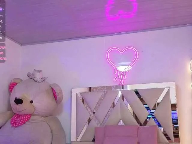 Offline Jazmin-tay on BongaCams