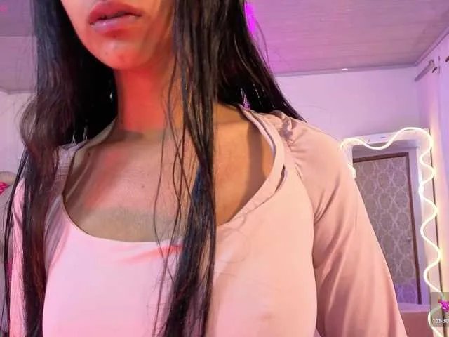 Offline Jazmin-tay on BongaCams